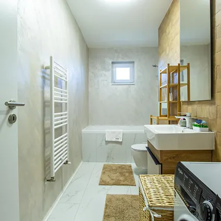 Mohost Alexa - Mountain View Apartament *